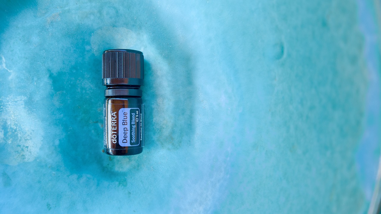 doterra, deep blue, oils, essential, aromatherapy, oil, therapy, alternative, herbal, herbs, aromatic, wellness, relaxation, fresh, health, creeping mistletoe, camphor, peppermint, blue varicose veins, blue chamomile, italian straw pair, ylang ylang, osmanthus, blue wellness, blue therapy, doterra, doterra, doterra, doterra, doterra, aromatherapy, camphor, ylang ylang